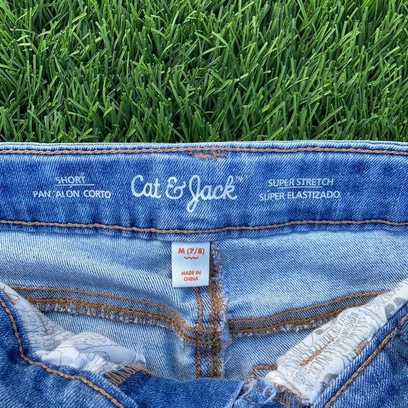 Cat & Jack Girl’s Jean Shorts // Size M 7-8 - Picture 2 of 7